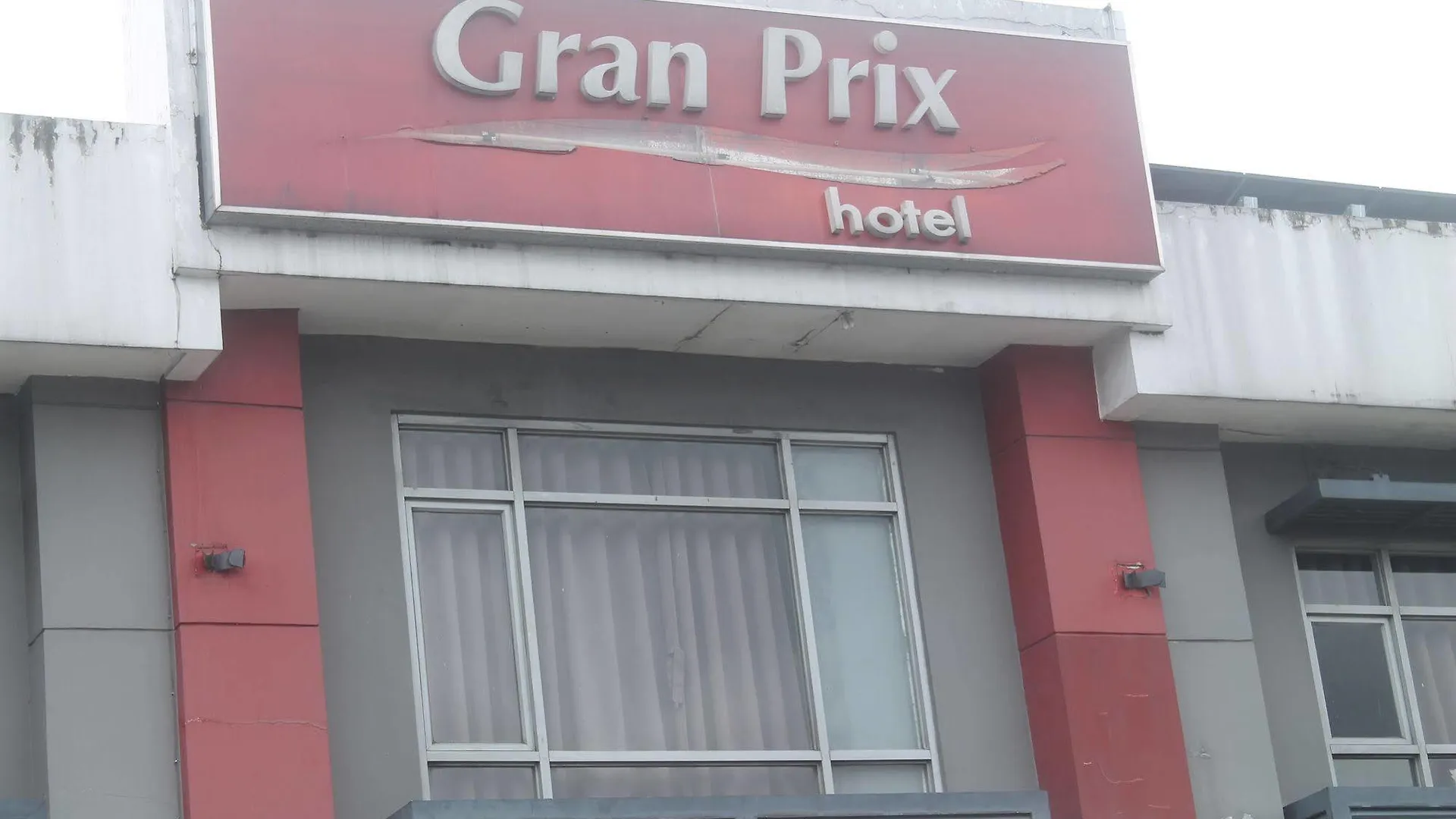 Gran Prix Hotel Pasay Manila 2*,